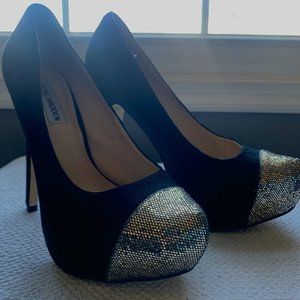 Steve Madden "P-Kavit" Suede and Sequin Heels | Black & Gold | Size: 7 1/2